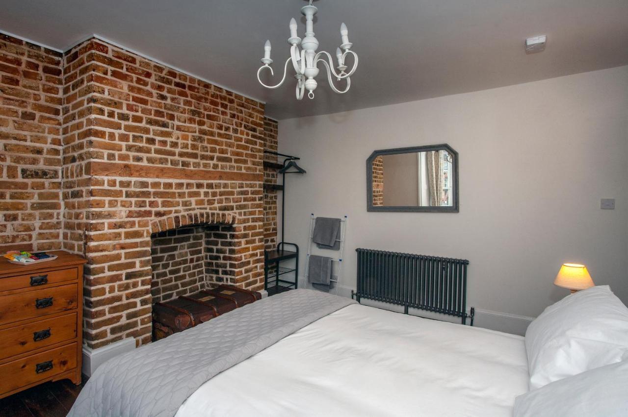Trinity Square, Margate Apartment Exterior foto